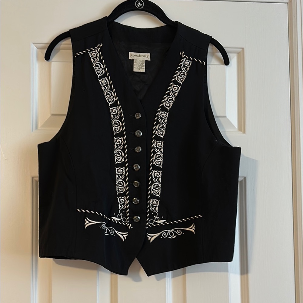 Banana Republic Black and White Embroidered Vest